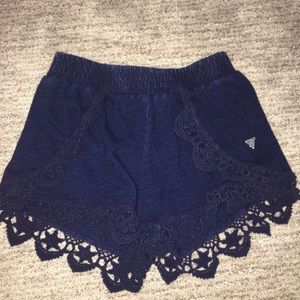 Girls Guess flows shorts